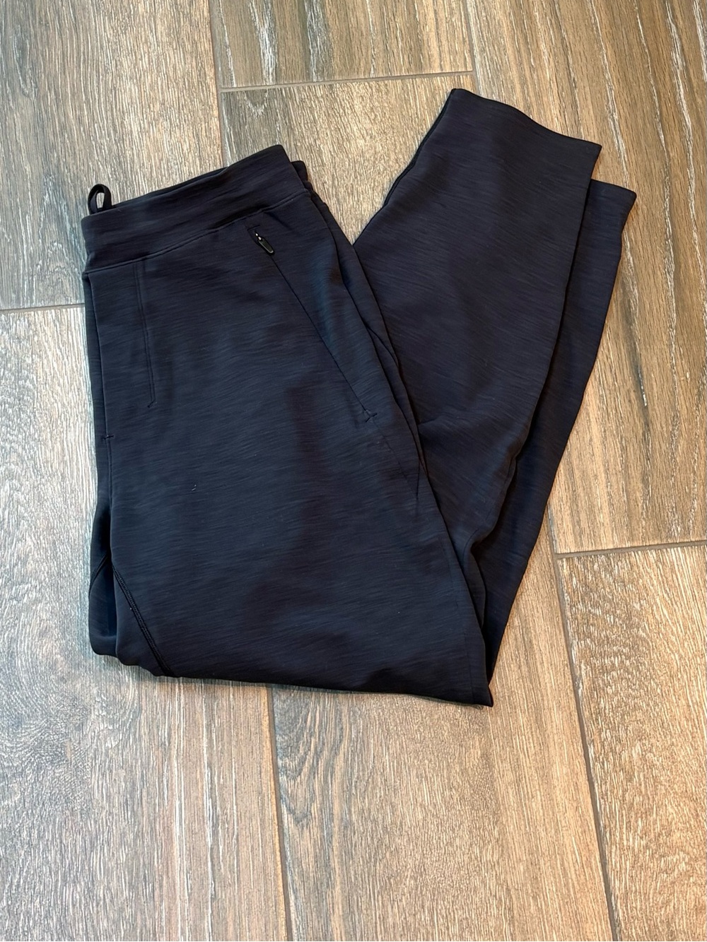 Lululemon Men’s Balancer Black Athleisure Pants 27” Inseam SZ M